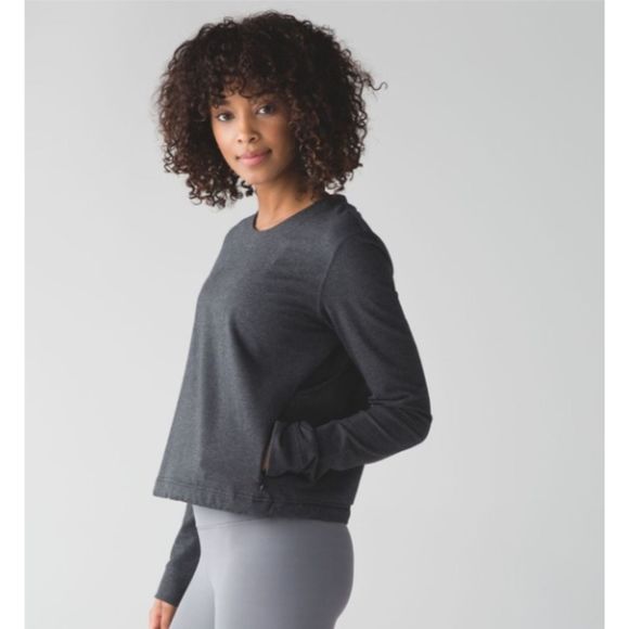 lululemon athletica Tops - Lululemon Women's Getaway Crew Sweatshirt Back Cutout Grey Size 8